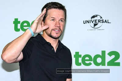 Mark Wahlberg to star in buddy-comedy 'Partners'
