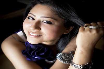 Arpita Chakraborty sings the title track for 'Tashn-e-Ishq'