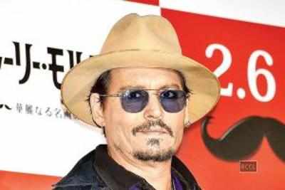 Johnny Depp awarded Disney Legend award