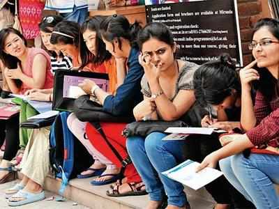 Number of girls admitted to IITs up marginally