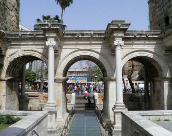 Hadrian&rsquo;s Gate