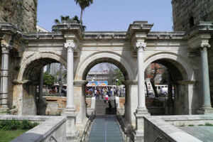 Hadrian&rsquo;s Gate
