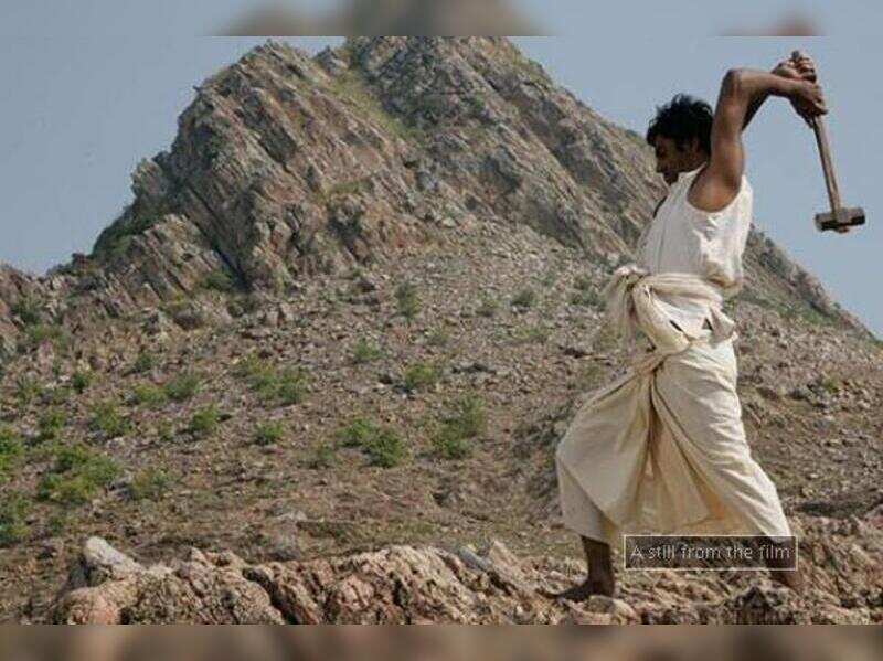 Manjhi The Mountain Man Responses On Twitter Hindi Movie News Times Of India manjhi the mountain man responses on