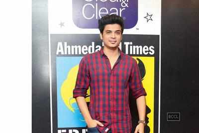 Clean & ClearTM Ahmedabad Times Fresh Face 2015 auditions at H L Institute of Commerce in Ahmedabad