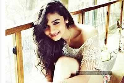 Alia Bhatt to do a love story with 'The Lunchbox' director Ritesh Batra