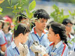 School children during the TOI Green Drive
