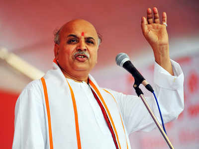 Gujarat government responsible for Patel quota agitation, says VHP's Pravin Togadia