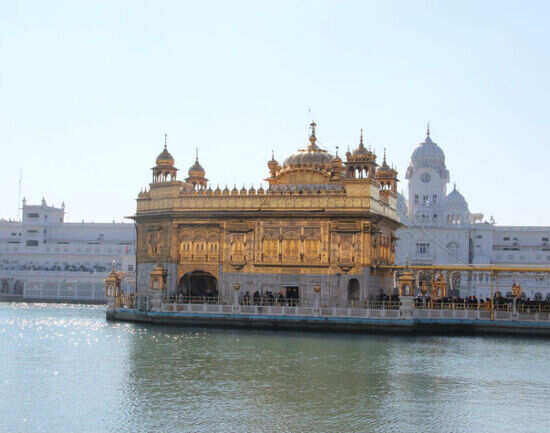 How to reach Amritsar