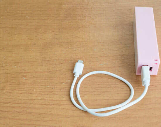 5 tech items to pack for travel