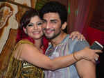 Janvi Vora poses with Manish Raisinghani during her birthday party