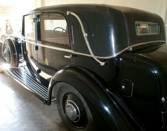 World Vintage Car Museum
