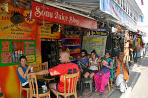 Sonu Juice Corner