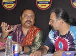 Lesle Lewis and Subir Malik during a music band competition
