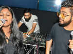 DJ Navendu plays his set