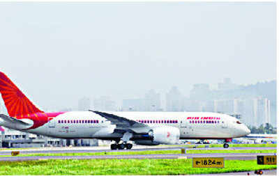 Dreamliner stripped for spares, grounded