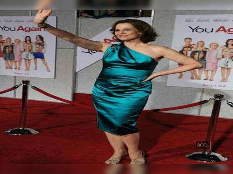 sigourney weaver ghostbusters red dress