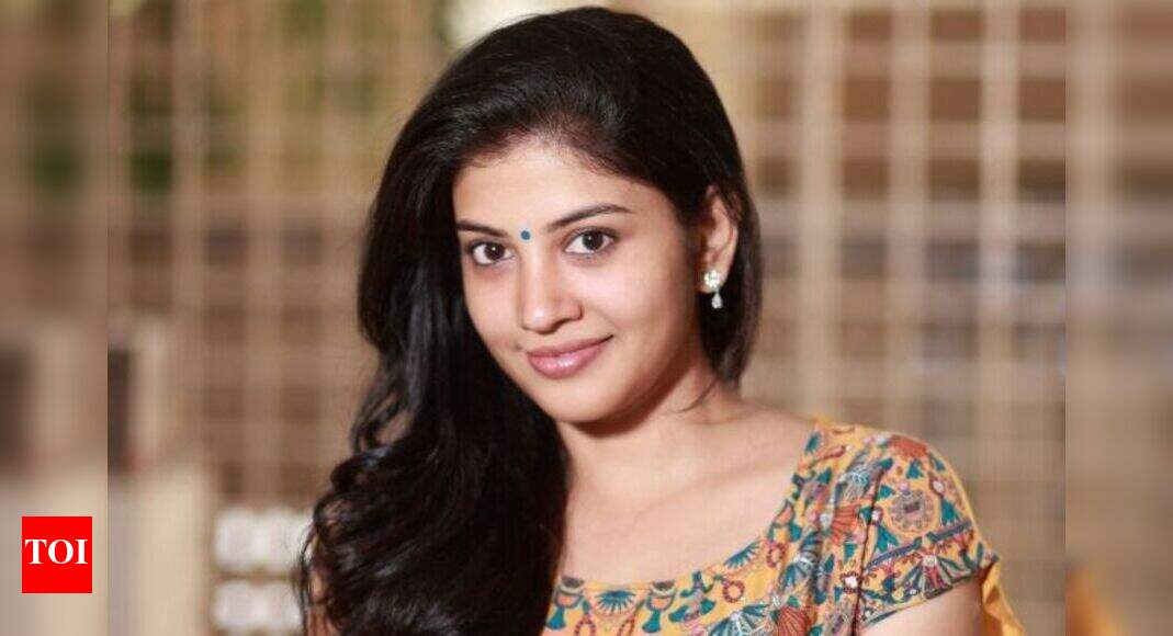 My film with Simhaa is a travel story: Sshivada | Tamil Movie News ...