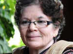 Sarah Joseph returns Sahitya Akademi award