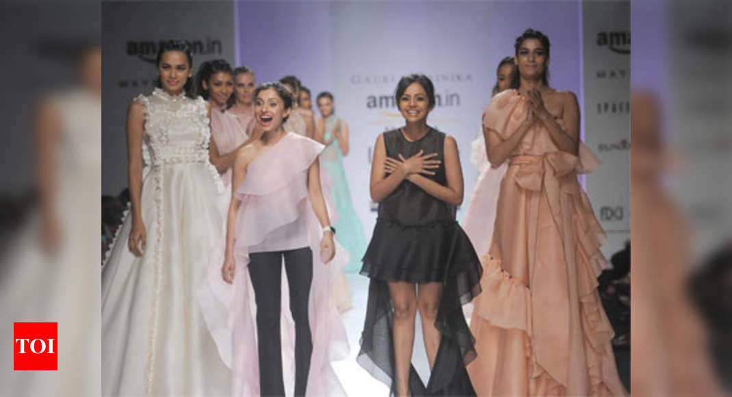 Day 4 Of Amazon India Fashion Week Times Of India