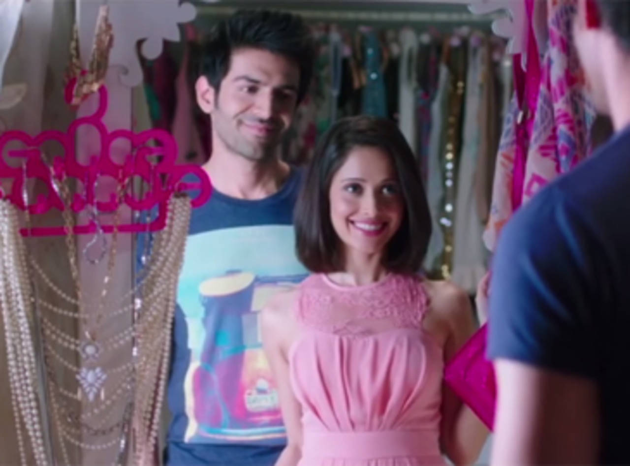 Pyaar Ka Punchnama 2 Official trailer