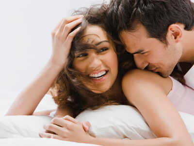 Indian couples going nude for wedding shoot! - Times of India