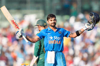 4th ODI: Virat Kohli ton takes India to 299