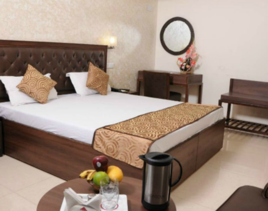 Hotel Diamond Inn
