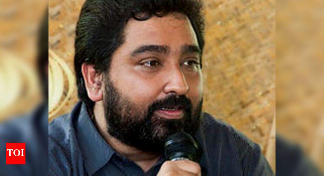 An artist should respect his Gurus: M Jayachandran | Malayalam Movie ...