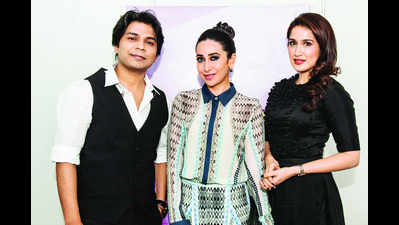 Karisma Kapoor at Times Mangal Parv Awards held at MCHI Expo in Mumbai
