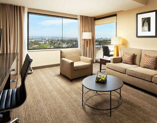 Budget and mid-range stays in Los Angeles