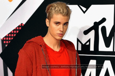 Justin Bieber distanced from his mother
