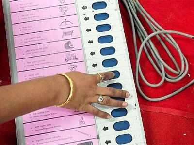 Bihar polls: Parties in wait-and-watch mode ahead of D-Day