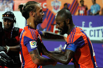 ISL: Mutu's last-minute strike helps Pune salvage draw against Goa ...