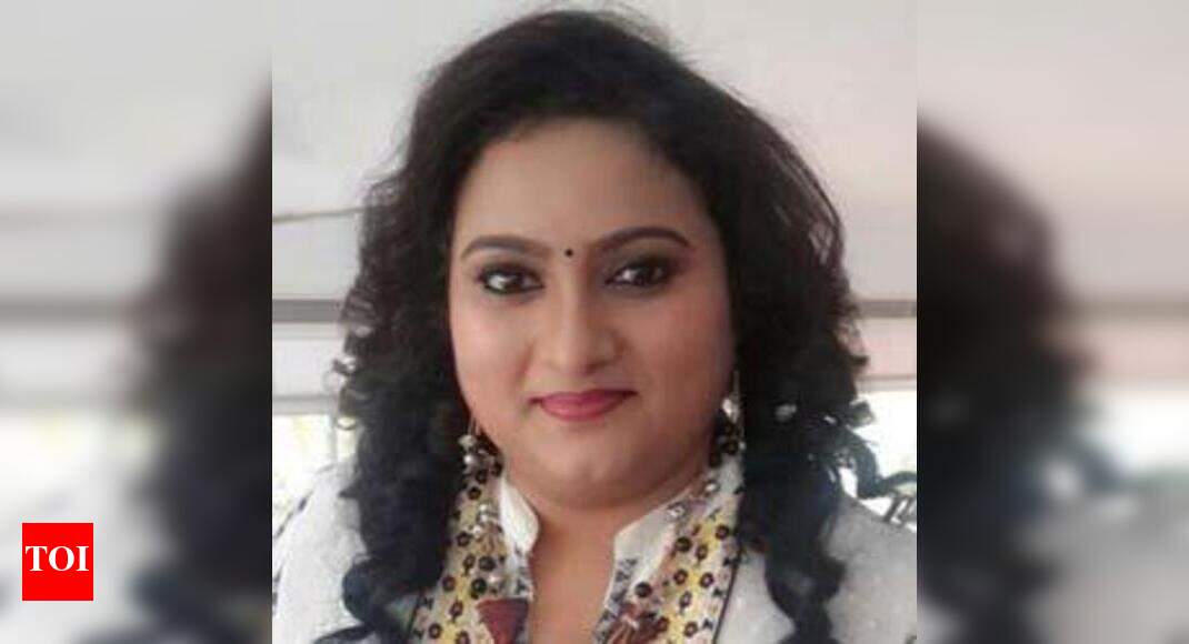 Neeraj Madhav makes 'ammayi' groove Malayalam Movie News Times of India