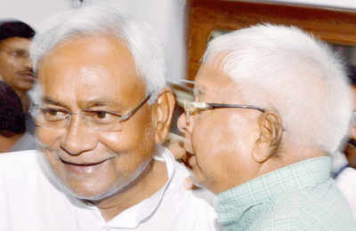 Bihar election results 2015: Mahagathbandhan may follow 1-minister-for-5-MLAs formula