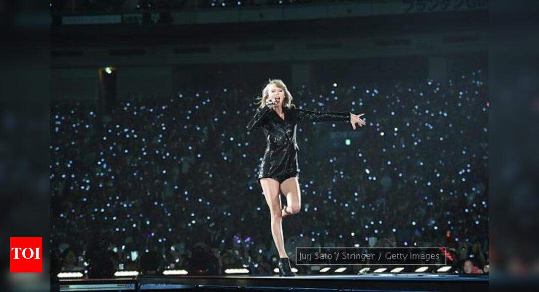 Taylor Swift Taylor Swift s 1989 Is Certified Triple Platinum In 