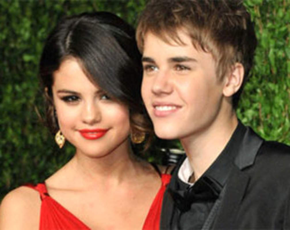 
Justin Bieber hoping to get back with Selena Gomez
