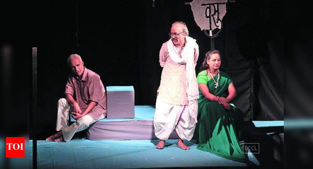 Nagpur theatre groups gear up for the state theatre festival Hindi