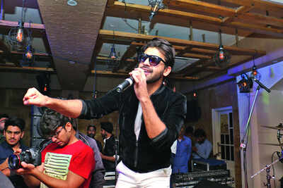 Singer Farhan Saeed performs at Old World Charm in Delhi | Events Movie ...