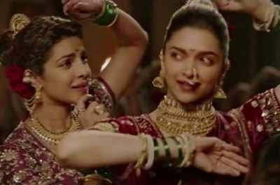 Deepika Padukone and Priyanka Chopra impress with their charm in 'Pinga ...