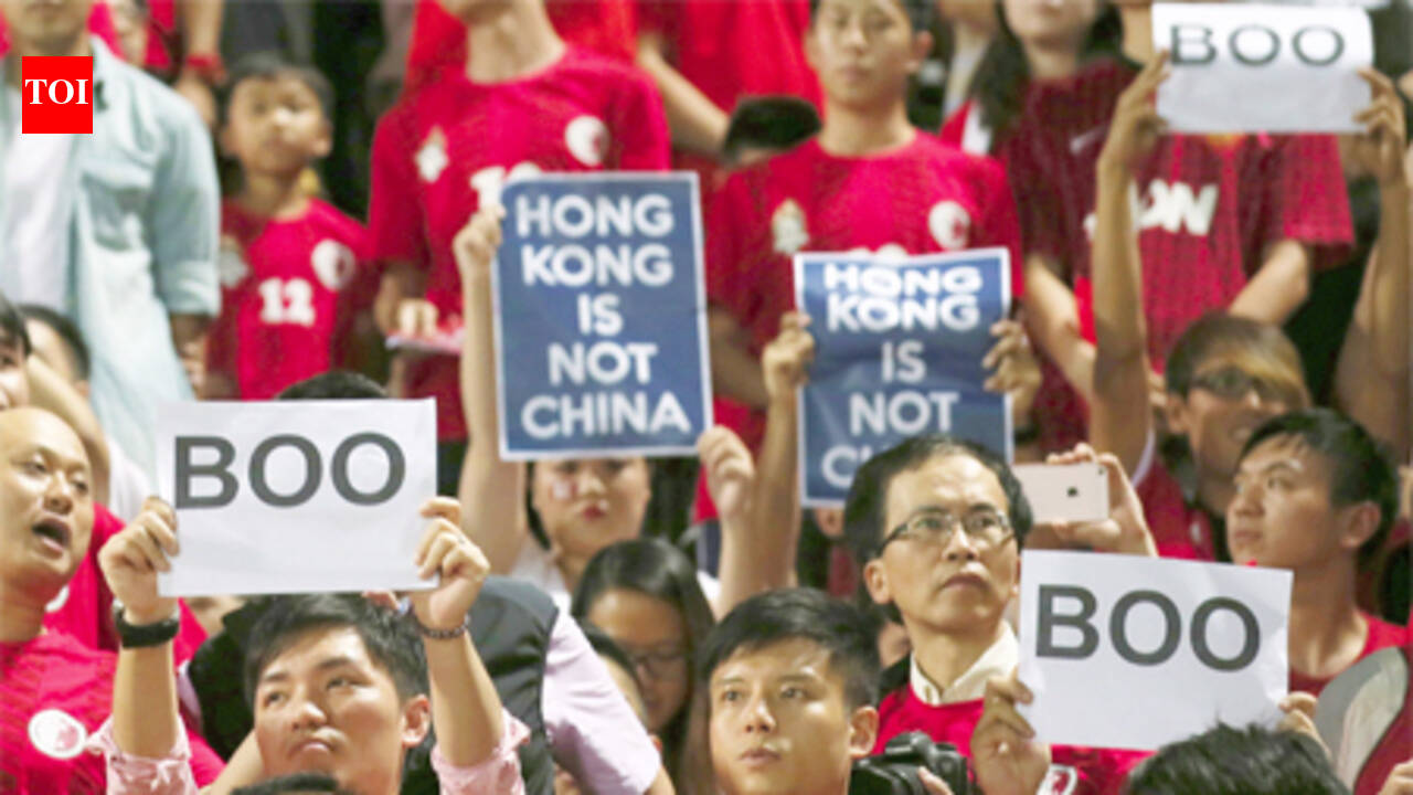 Boos, 'boo' signs for shared Chinese anthem in Hong Kong