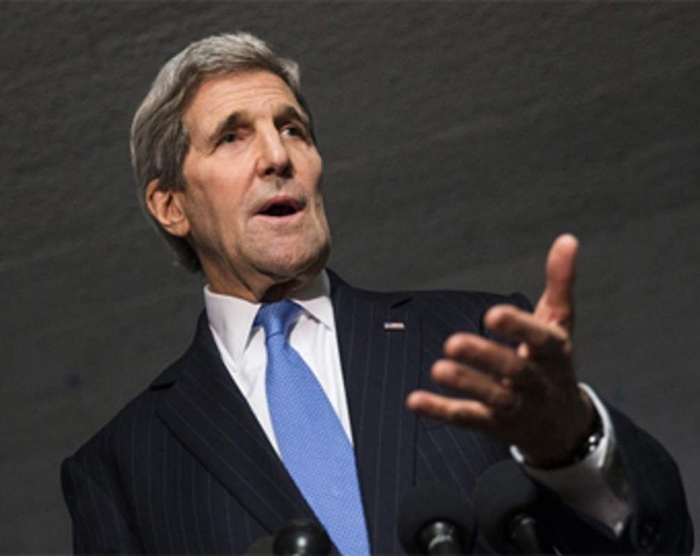 
It's inappropriate for Americans to panic: John Kerry
