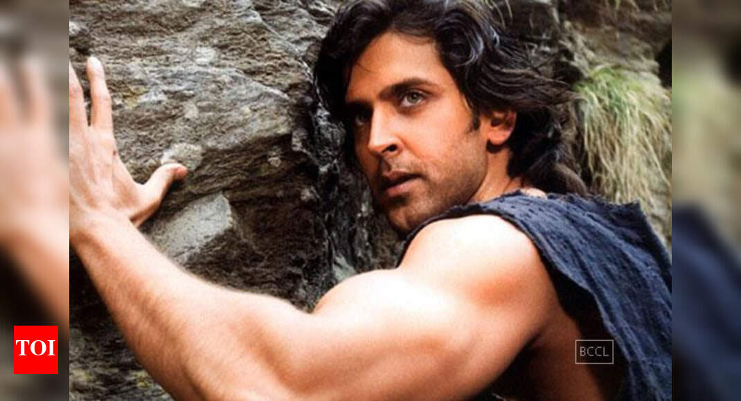 Rakesh Roshan to direct a romantic film with Hrithik Roshan? | Hindi ...