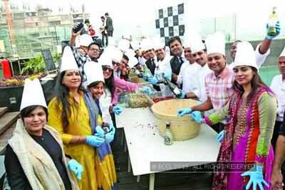The Renaissance Hotel Lucknow hosts cake-mixing ceremony