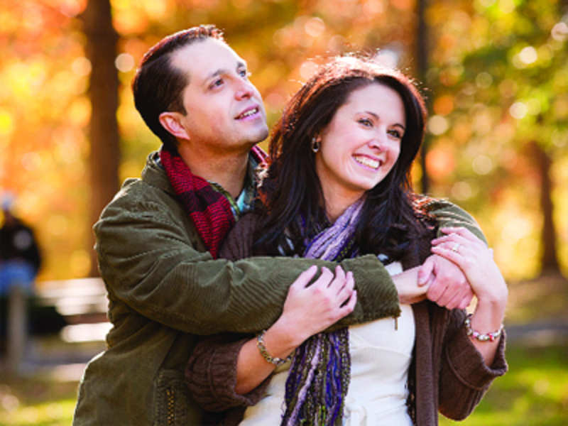 Simple ways to keep long-distance relationship strong - Times of India