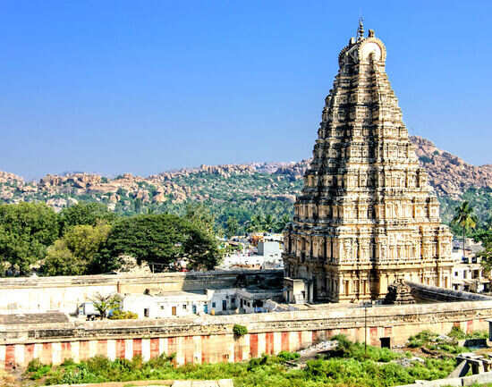 A guide to popular places to visit in Hampi