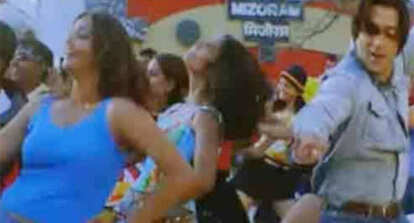 daisy shah in tere naam song