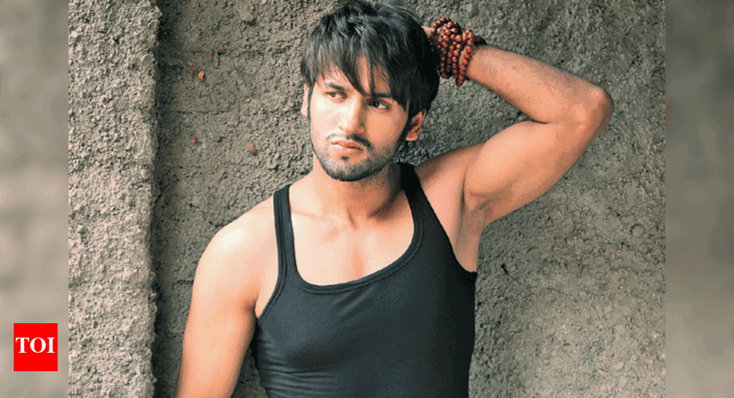 Sartaj Gill opts out of 'Begusarai' - Times of India