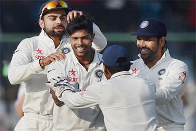 Surprising strategy but will be tough for SA to survive: Umesh Yadav