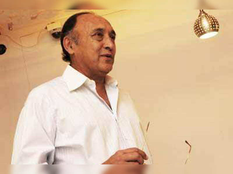 Victor Banerjee to star in ambitious film project on 'Dementia'